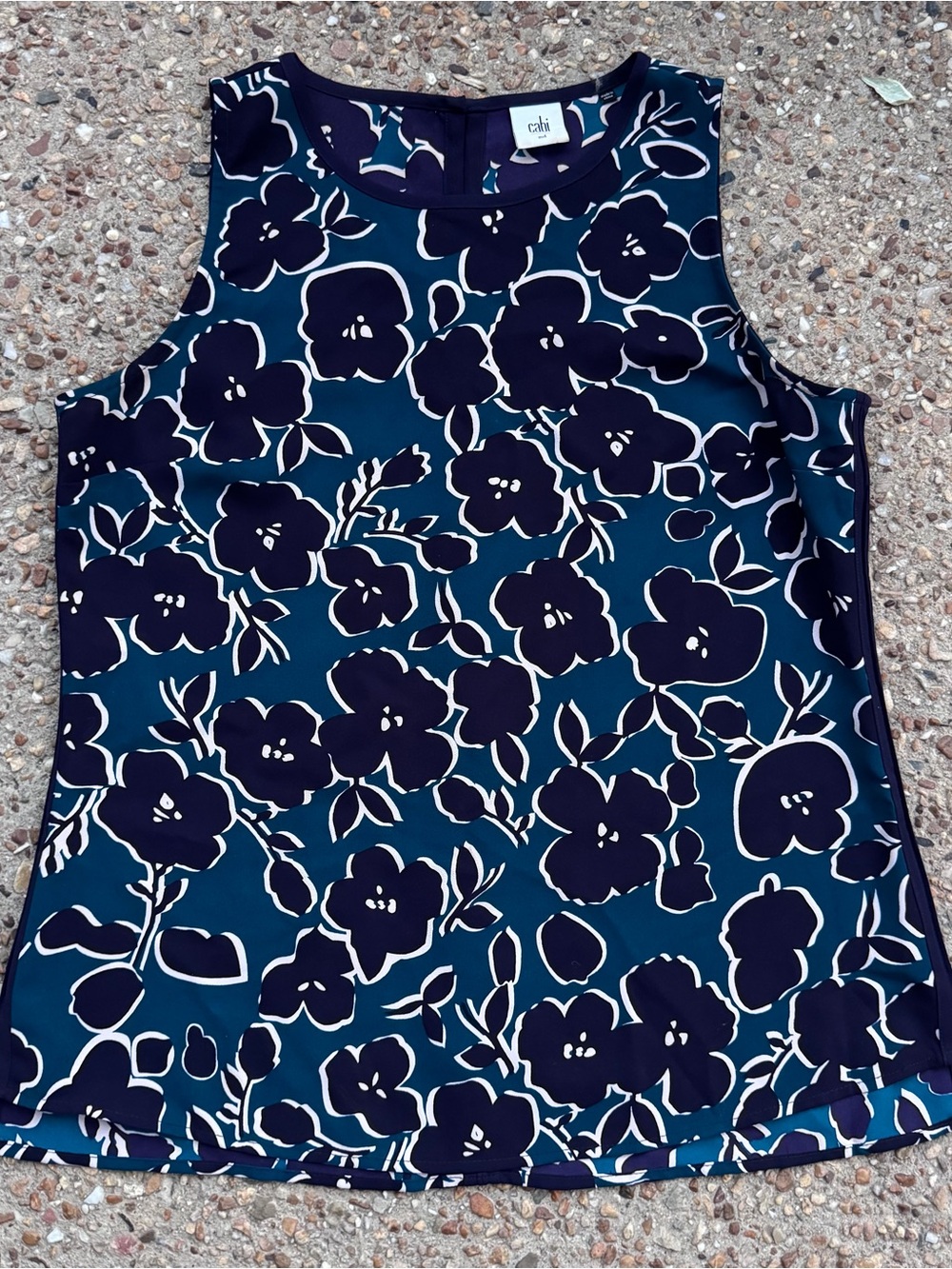 Cabi Style 3087 Floral Dark Blue Tank Size M